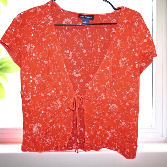Ann Taylor Silk Blouse Women’s Size 10 Red Floral Tie Front Sheer Top Short Slee - Picture 1 of 12